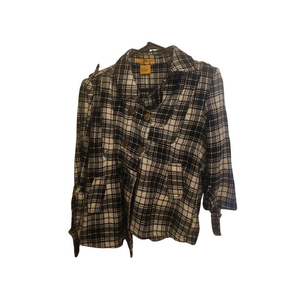 D&G White and Black Jacket - Picture 1 of 1